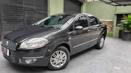 Fiat Linea Essence 1.8 Flex 2013