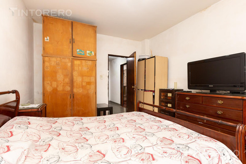 Venta Casa 3 Ambientes Caseros Patio Y Quincho