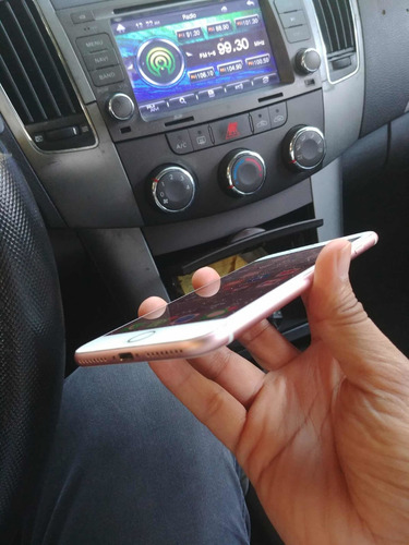 Imagen 2 de 4 de iPhone 7 Plus