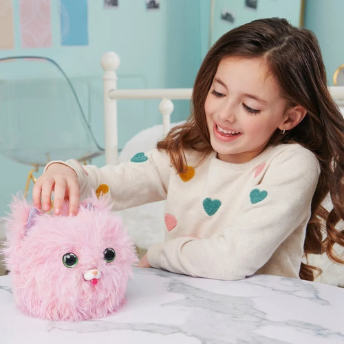 Imagen 4 de 7 de Fur Fluffs Kitty Peluche Gato Interactivo Al Tacto C/ Sonido