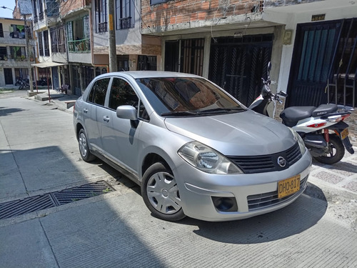 Nissan Tiida Nissan Tiida 1.8