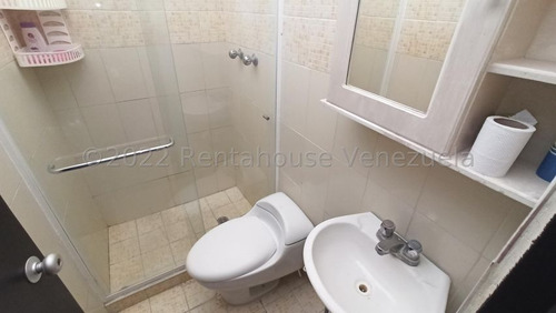 Imagen 5 de 27 de Casa En Venta Cabudare, Zona Facil Acceso, Estacionamiento, Amoblada. Contacto 0424-5620928 Flex 22-24167 Z12