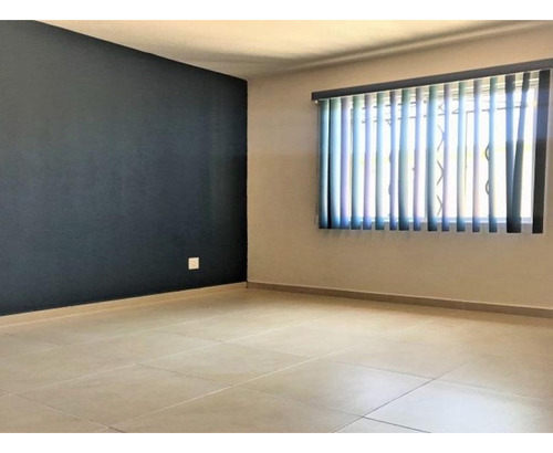 Casa En Venta En Tecamac En Real Toscana, Oportunidad!! Mg*