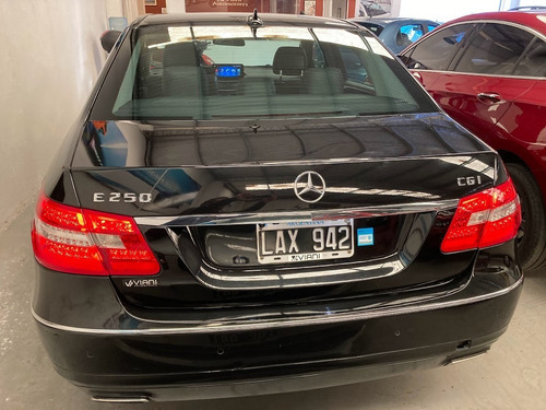 Imagen 5 de 12 de Mercedes Benz E250