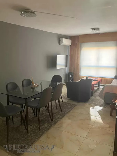 Apartamento En Venta 3 Dormitorios, 1 Baño- Jaime Roldos Y Pons-pérez Castellanos