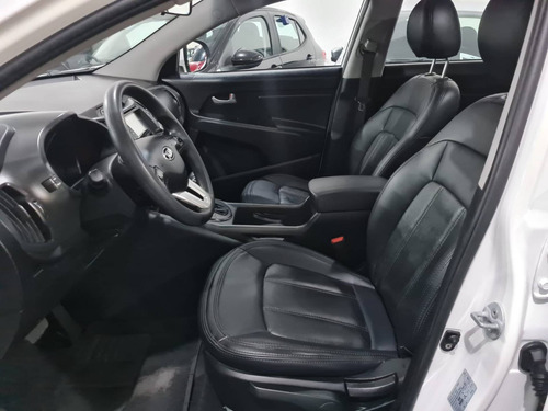 Imagem 11 de 14 de Kia Sportage 2.0 Lx 4x2 16v Flex 4p Automático
