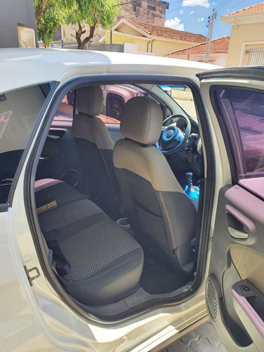 Fiat Grand Siena Essence 1.6 2015