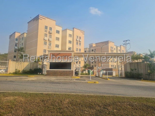 Norgelin Diaz Alquila Apartamento En El Este De Barquisimeto Con Planta Eléctrica Cod. 25-15218