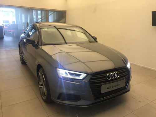 Audi A3 2.0 Tfsi Gasolina Sedan Performance Black S-tronic