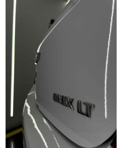 Chevrolet Onix 1.4 MPFI LT 8V FLEX 4P MANUAL