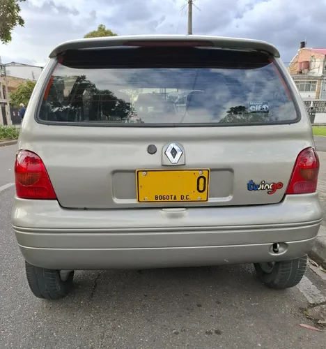 Renault Twingo 1.2 Access +