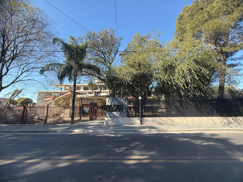 Cerro De Las Rosas - Complejo De 18 Departamentos - Espacios Exclusivos - Amenities