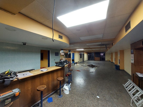 300m2 De Local A La Calle, Recepción Final