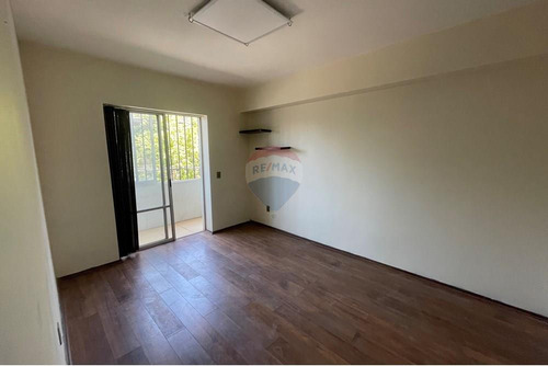 Hogar Perfecto En Recoleta: Tu Refugio Urbano