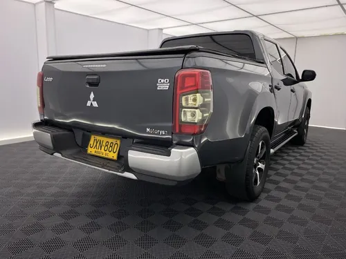 Mitsubishi L200 Glx Mt