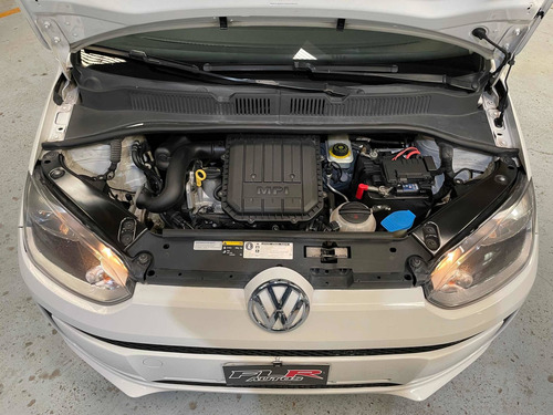Imagen 15 de 15 de Volkswagen Up! 2016 1.0 Take Up! Aa 75cv 5 P