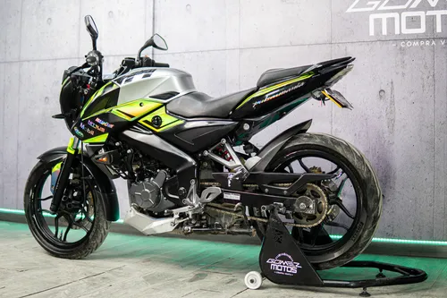Bajaj Pulsar Ns 200 2021