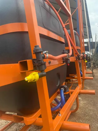 Pulverizador 600 Litros