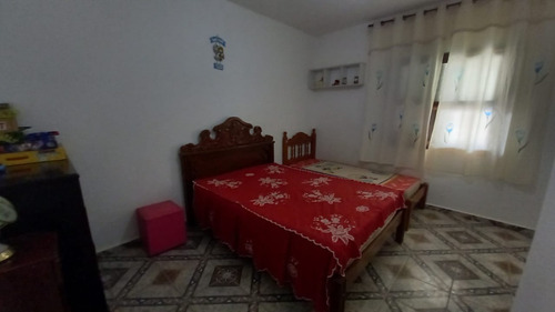 Imagem 12 de 14 de 2.000m², 05 Dorm, Salão De Festas, Churrasqueira E Piscina