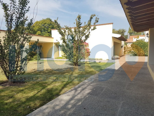 Imagen 9 de 30 de Casa En Venta En Jurica Un Solo Nivel