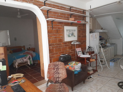 Propiedad, Casa, Duplex Y 4 Monoamb., 5 Cdras Centro Posadas