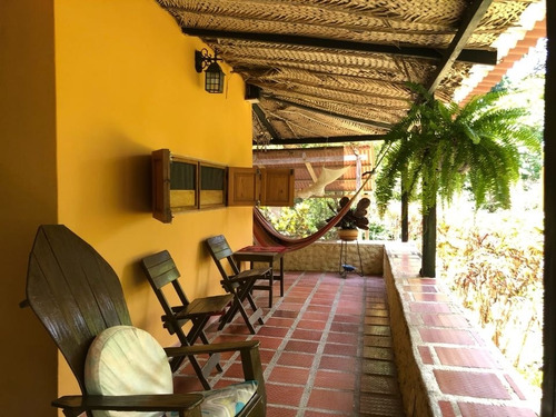 Se Vende Casa Y Lote A La Entrada De Pueblito