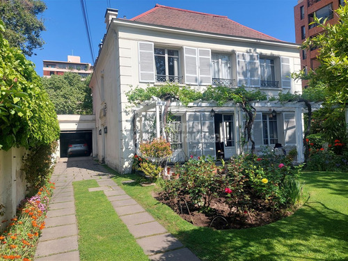 Casa En Venta Lota/los Leones