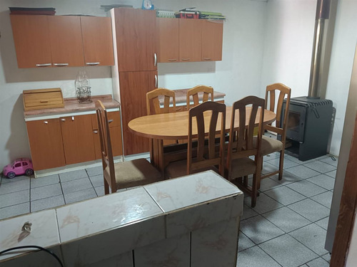 Casa En Venta De 4 Dorm. En San Carlos
