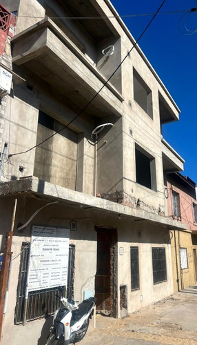 Imagen 2 de 10 de Oportunidad Dos Ambientes En Pozo Al Frente