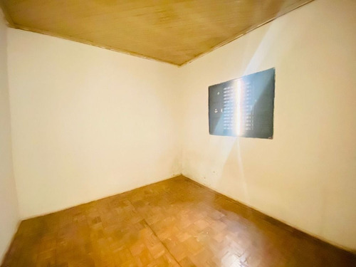 Imagem 4 de 10 de Casa Com 1 Dormitório À Venda, 47 M² Por R$ 100.000,00 - Centro - Botucatu/sp - Ca1223