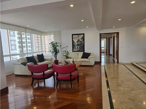 Arriendo Apartamento En Poblado- Milla De Oro
