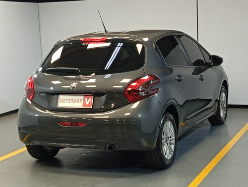 Peugeot 208 1.6 Allure