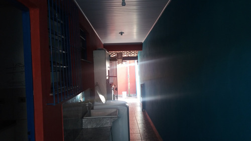 Linda Casa Em Ótima Localização