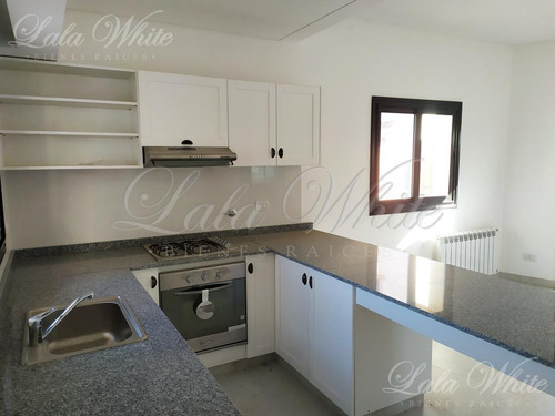 Imagen 4 de 12 de Venta - Departamento 2 Amb. En Pueblo Mediterraneo - La Providencia