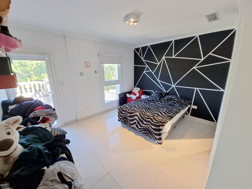 Casa. Venta . Buenos Aires Golf . Bella Vista .