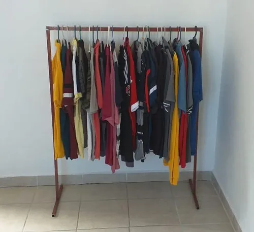 Colgador Perchero Para Ropa Desarmable Herreria Soporta 50 K