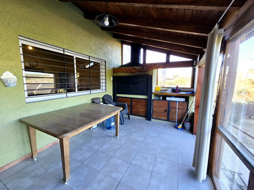 Venta: Casa - 2 Dormitorios 2 Baños - Patio Pileta - Ideal Fin De Semana - Villa Carlos Paz