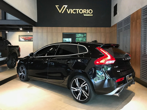 Volvo V40 R- Design T5 2.0 16v Turbo Gasolina 245cv At8 2018