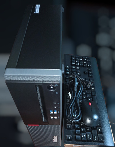 Cpu Lenovo M75s-1 Ryzen 3 3200g 128gb M.2 8gb Wifi Tec Y Mou (Usado)