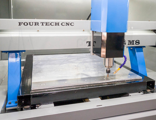 Máquina Cnc - Fresadora - Thorus M8 - 4 Tech Cnc