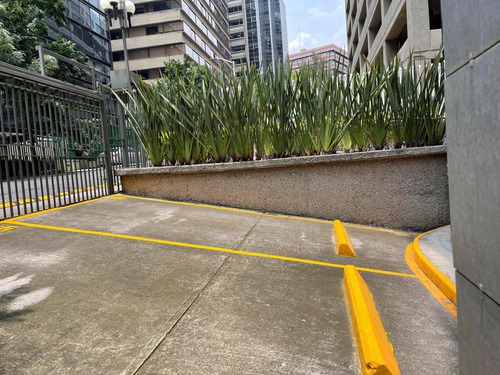 Imagen 3 de 4 de Local Renta Bosques De Las Lomas 60 M2