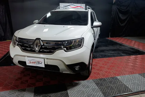 Renault Duster 1.3 Intense Cvt