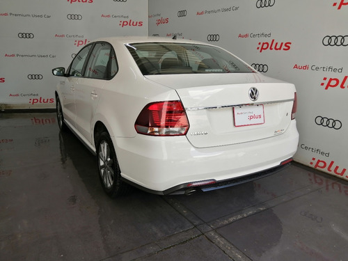 Imagen 4 de 15 de Volkswagen Vento Confortline Plus