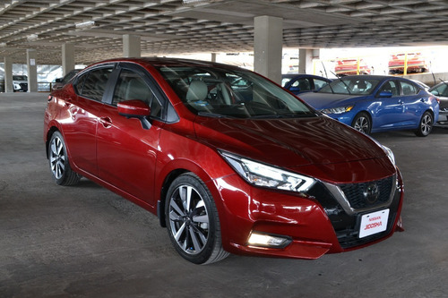Imagen 3 de 12 de Nissan Versa