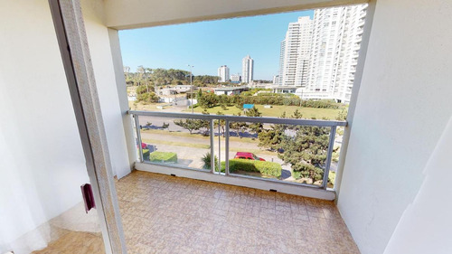 Imagen 4 de 22 de Apartamento - Punta Del Este. 3 Dormitorios Y Vista Al Mar