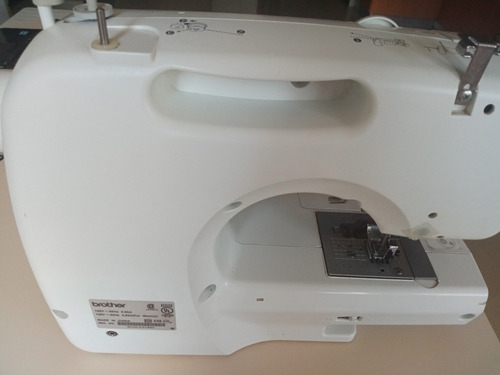 Imagen 4 de 4 de Máquina De Coser Digital Brother Es2000