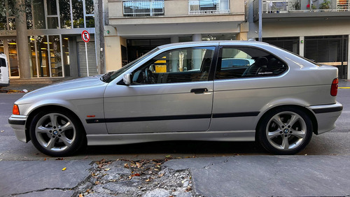 BMW Serie 3 2.5 323 Compact Ti