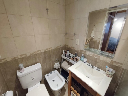 Venta/ph/4 Ambientes/aptocredito/cochera/patio/parrilla/permuta/liniers