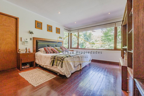 Fabulosa Casa En Privilegiado Sector - Jardin Del Este