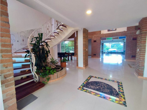 Venta-renta Casa Campestre Cerritos La Virginia Pereira